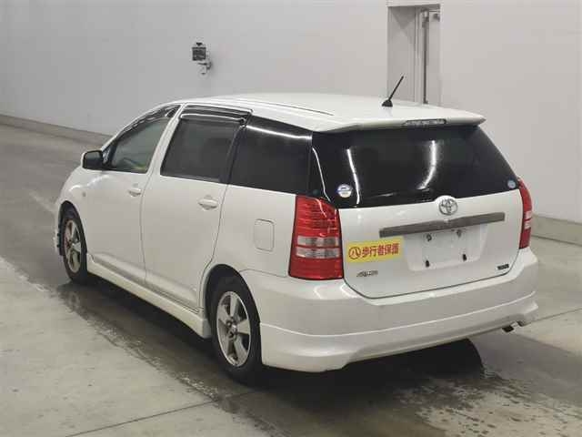 TOYOTA WISH