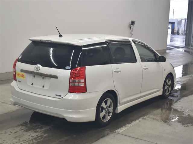 TOYOTA WISH