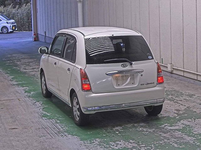 DAIHATSU MIRA GINO