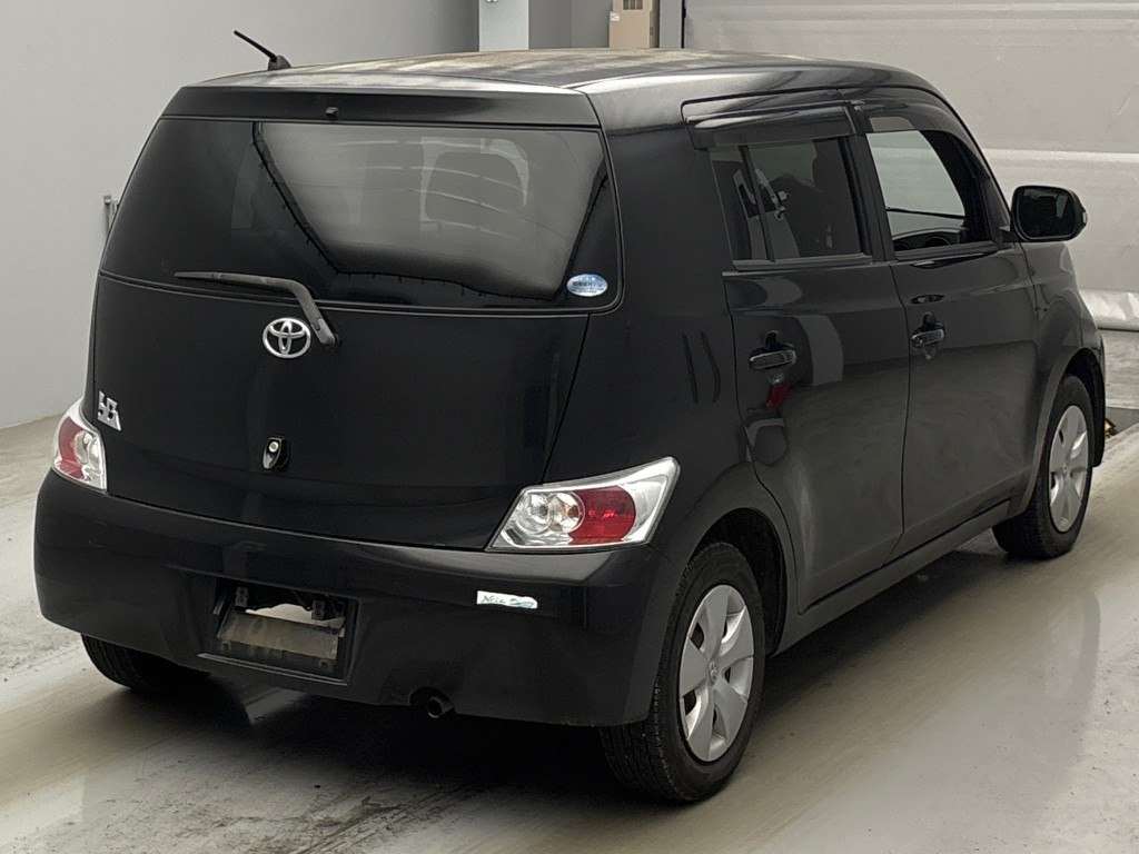TOYOTA BB