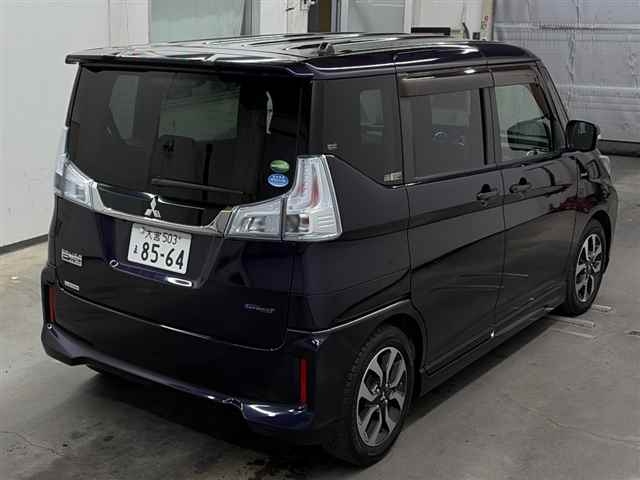 MITSUBISHI DELICA D:2