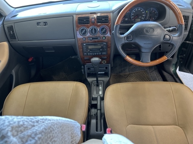 TOYOTA DUET