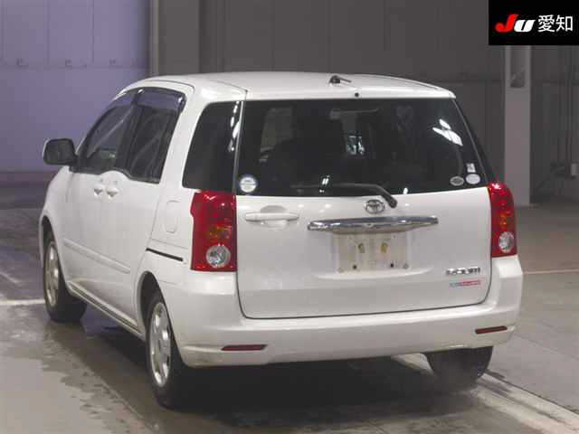 TOYOTA RAUM