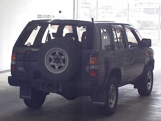 NISSAN TERRANO