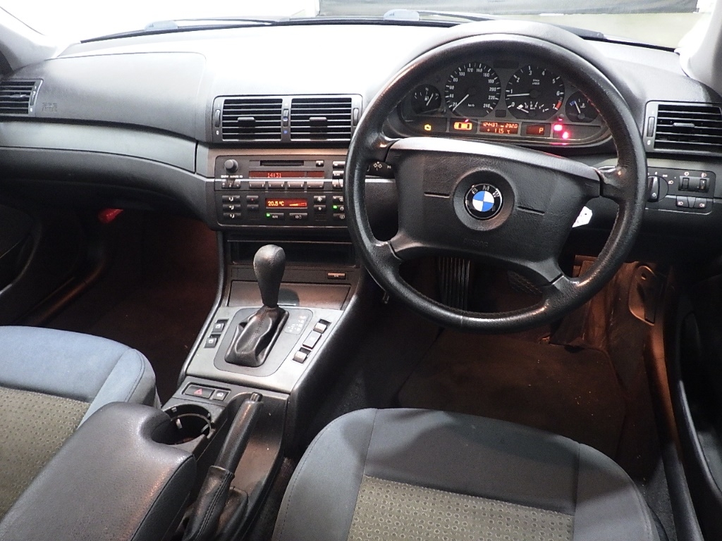 BMW 3-SERIES