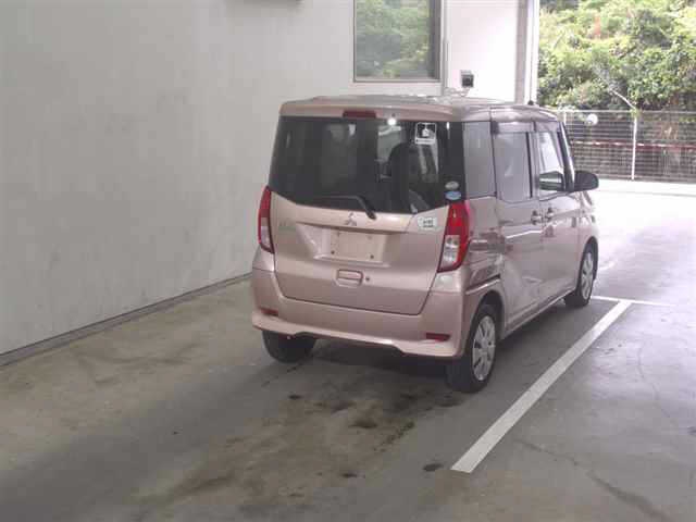 MITSUBISHI EK SPACE