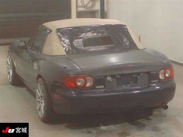 MAZDA ROADSTER