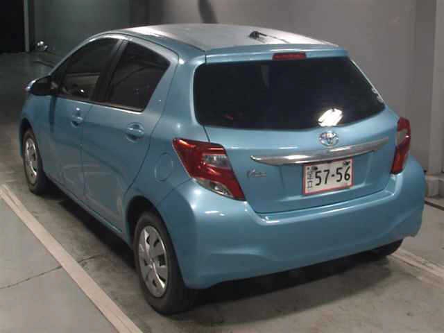 TOYOTA VITZ