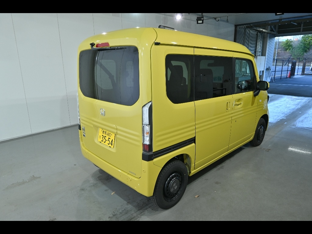 HONDA N-VAN