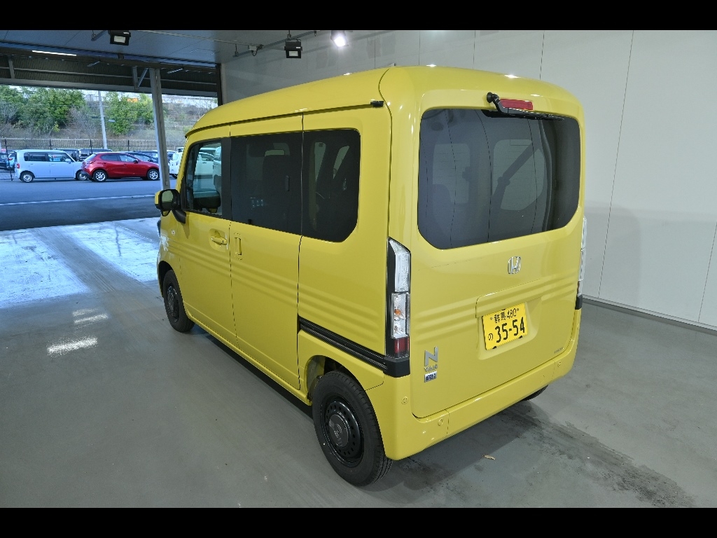 HONDA N-VAN