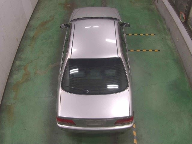 TOYOTA CARINA