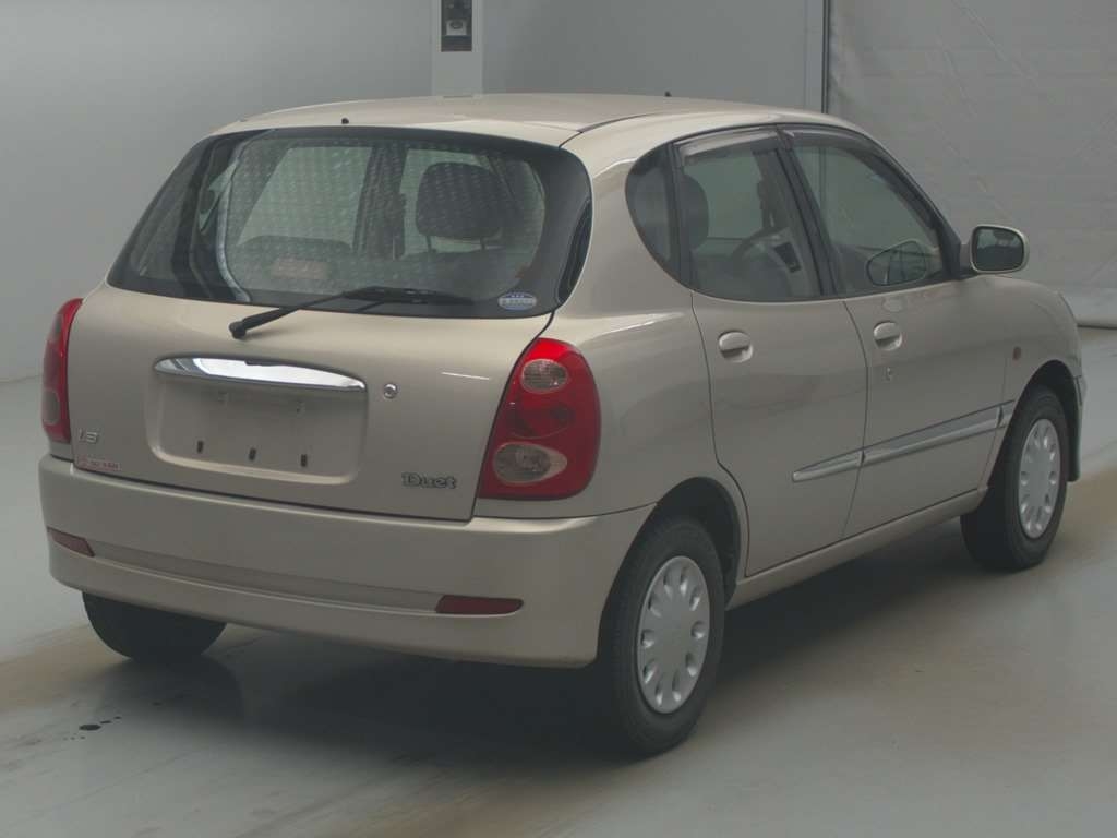 TOYOTA DUET