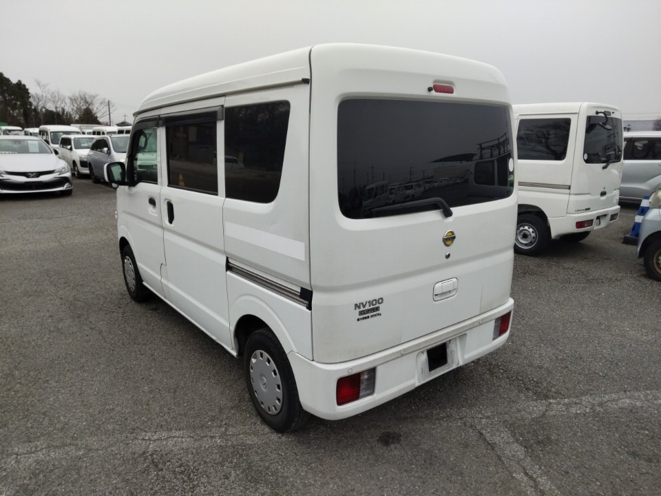 NISSAN NV100 CLIPPER