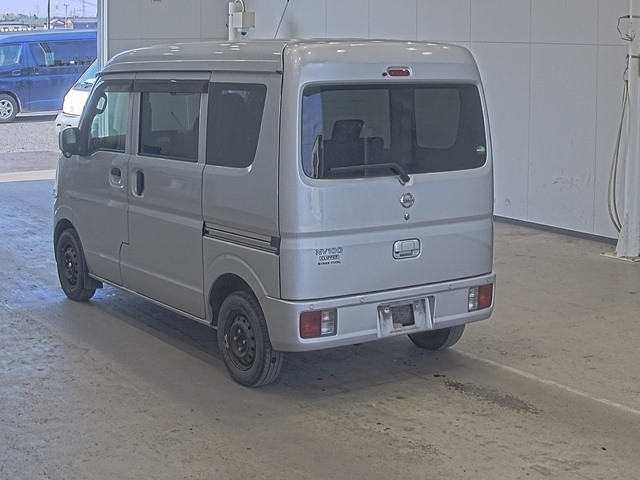 NISSAN NV100 CLIPPER