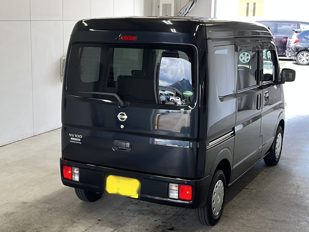 NISSAN NV100 CLIPPER