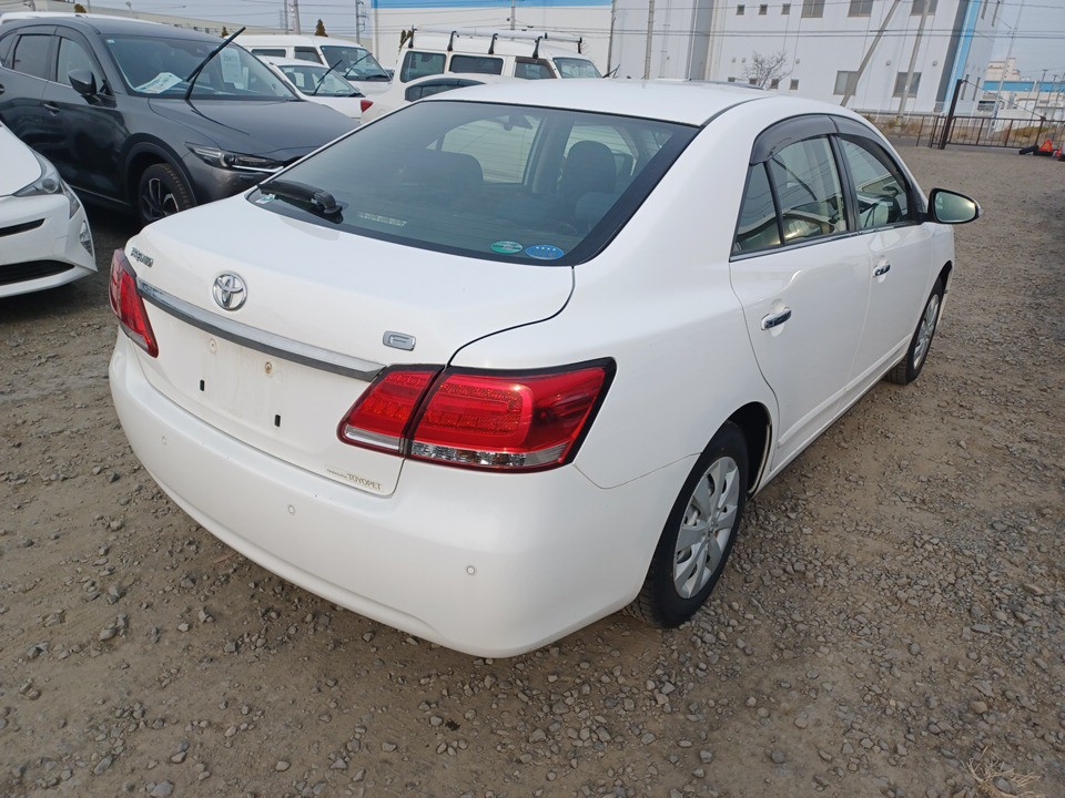 TOYOTA PREMIO