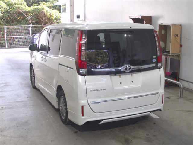TOYOTA ESQUIRE