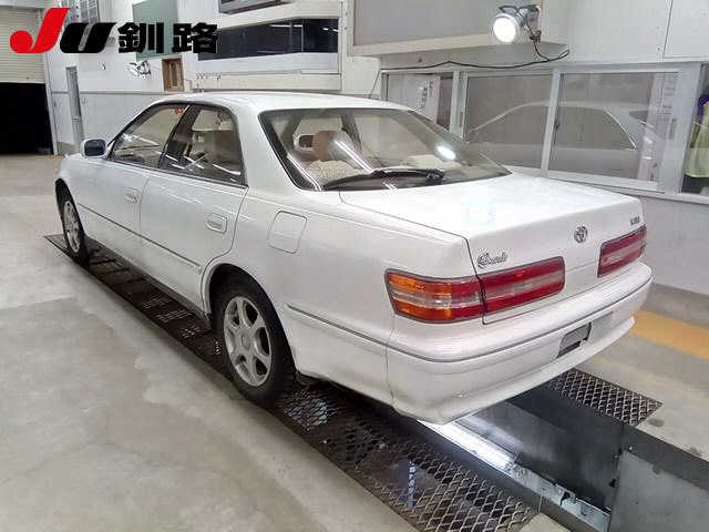 TOYOTA MARK II