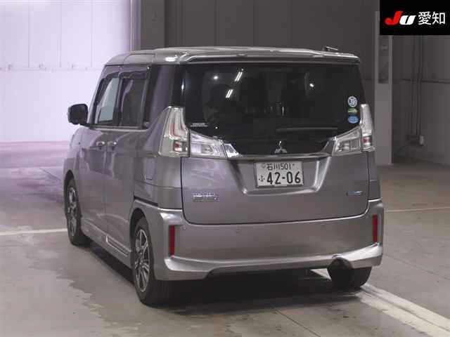 MITSUBISHI DELICA D:2