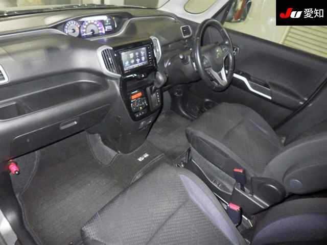 MITSUBISHI DELICA D:2