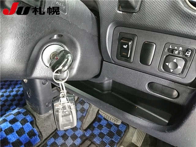 MITSUBISHI EK SPORT