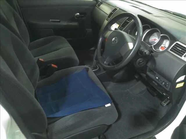 NISSAN TIIDA LATIO