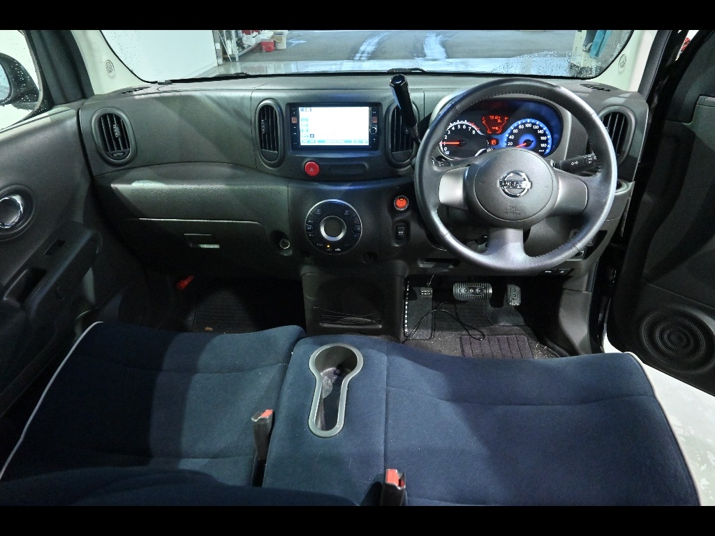 NISSAN CUBE