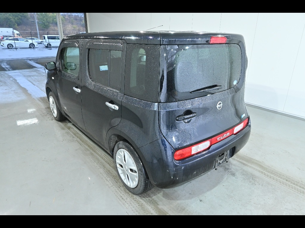 NISSAN CUBE