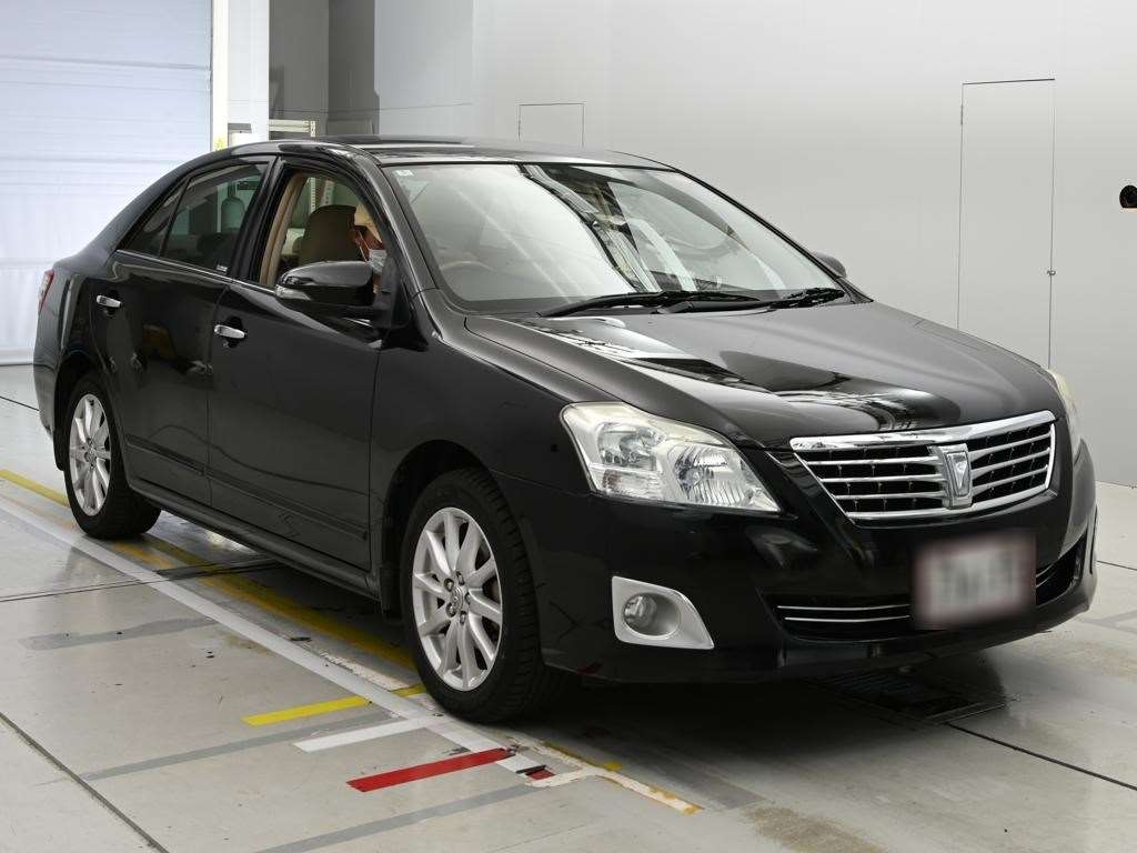 TOYOTA PREMIO