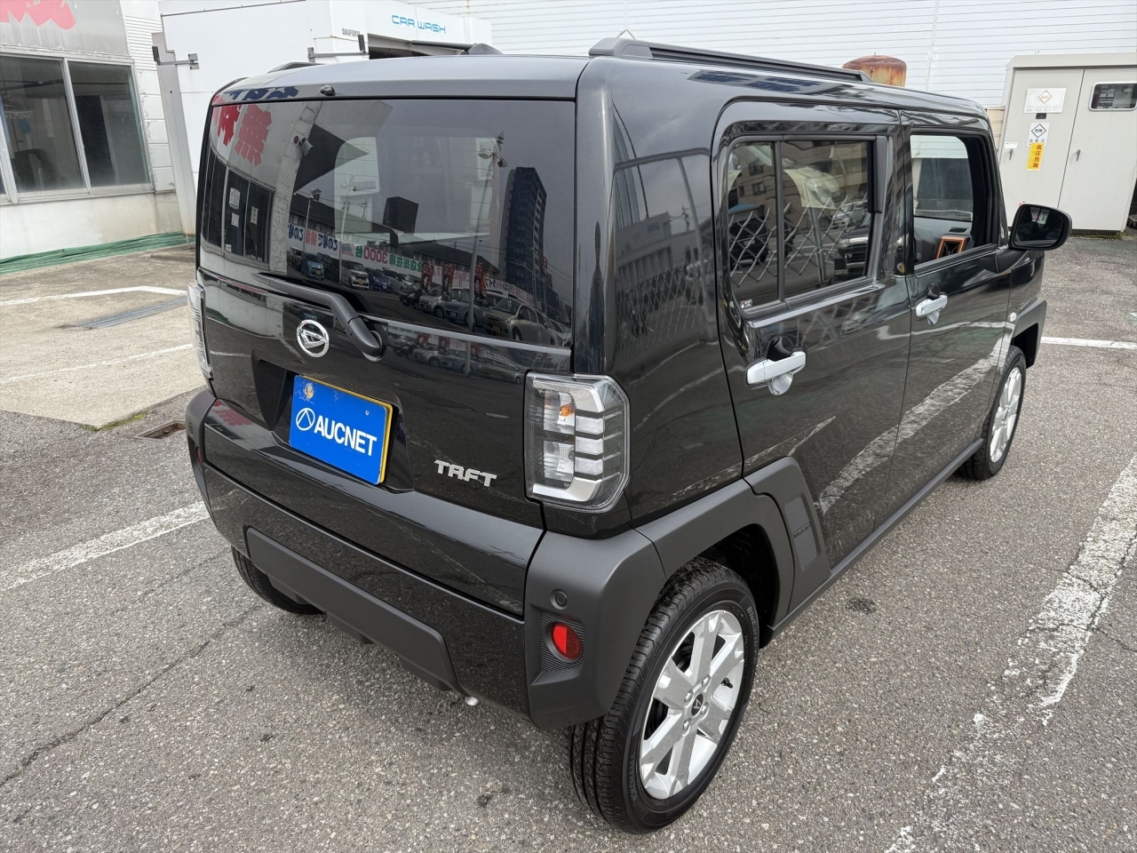 DAIHATSU TAFT