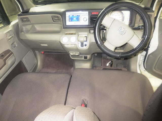 HONDA LIFE