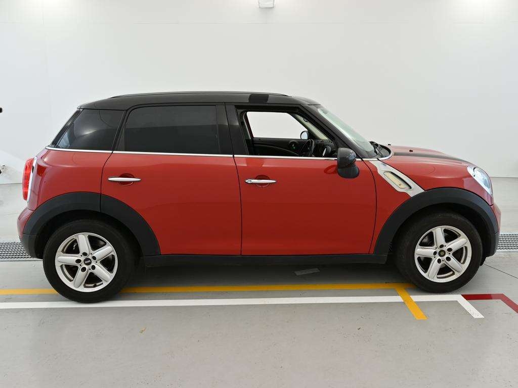 MINI CROSSOVER
