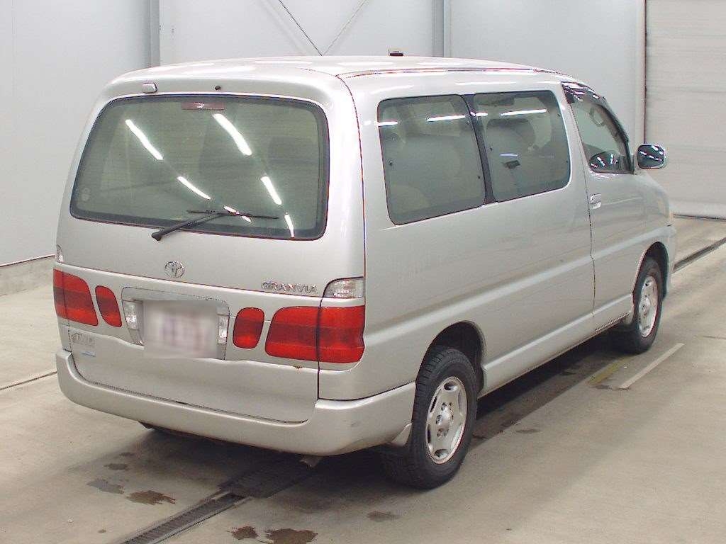 TOYOTA GRANVIA