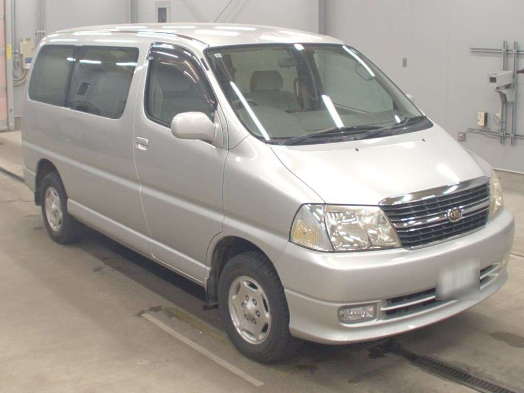 TOYOTA GRANVIA