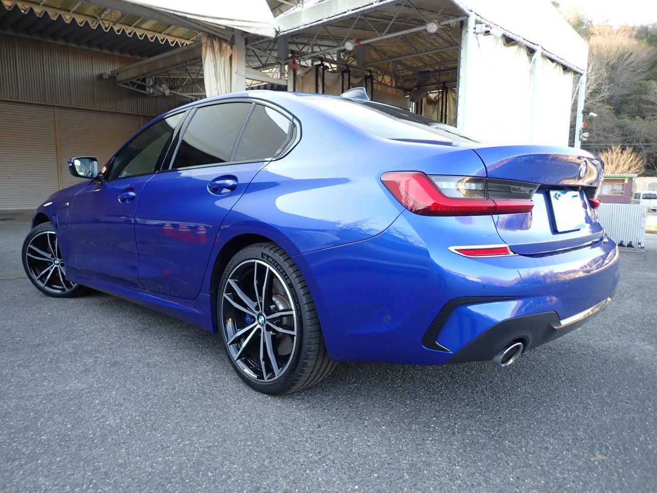 BMW 3-SERIES