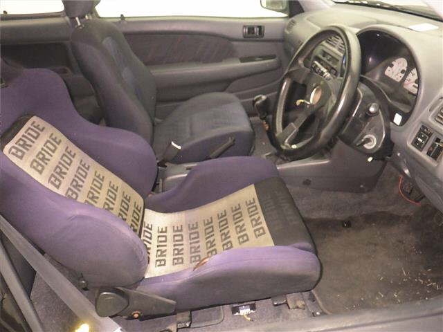TOYOTA STARLET