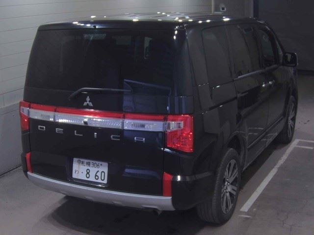 MITSUBISHI DELICA D:5