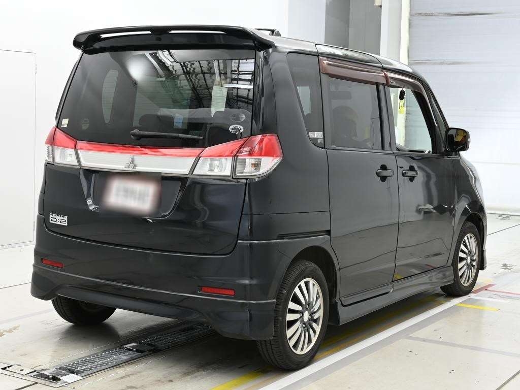MITSUBISHI DELICA D:2