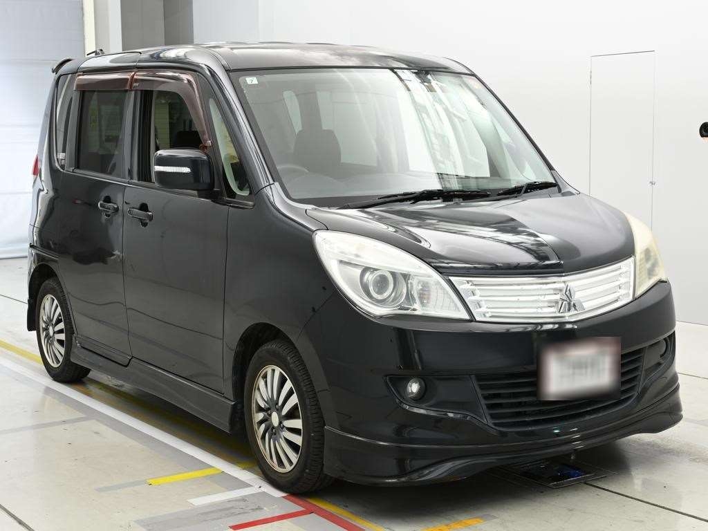 MITSUBISHI DELICA D:2