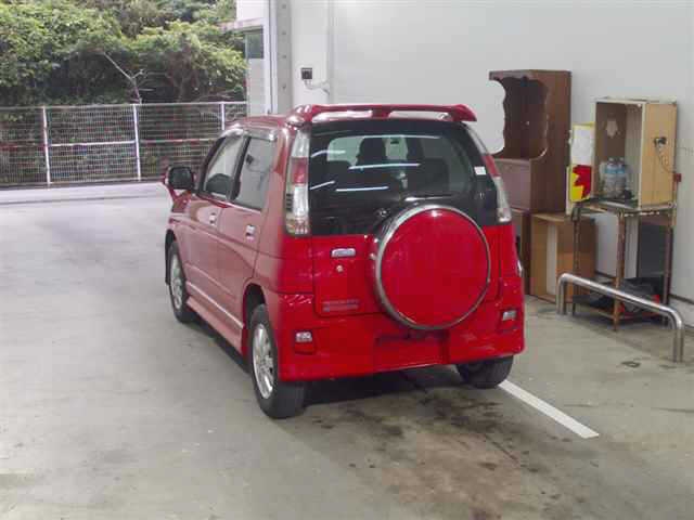 DAIHATSU TERIOS KID
