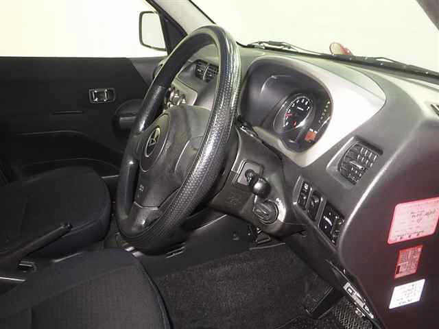 DAIHATSU TERIOS KID