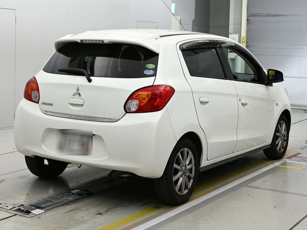 MITSUBISHI MIRAGE