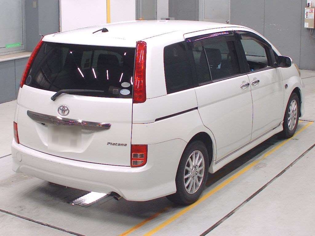 TOYOTA ISIS