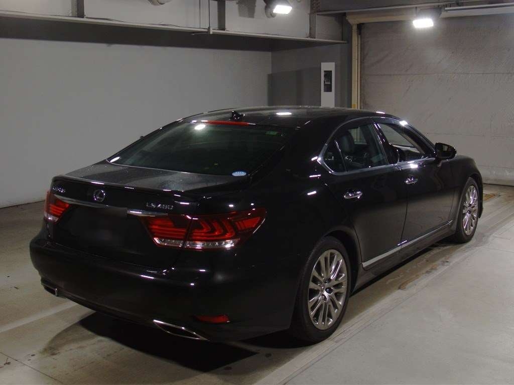 LEXUS LS460