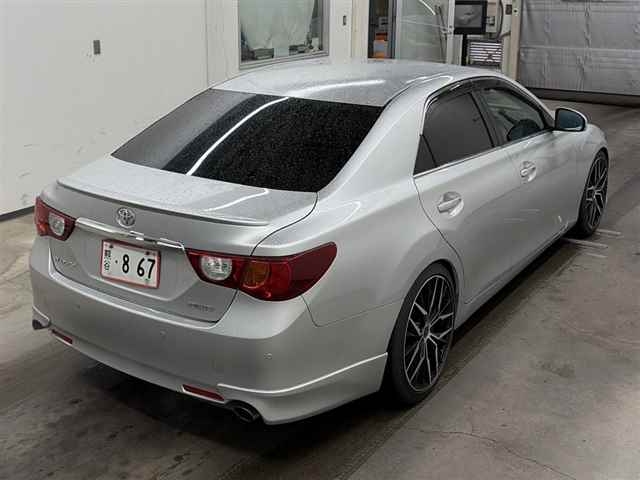 TOYOTA MARK X