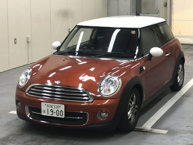 MINI HATCH