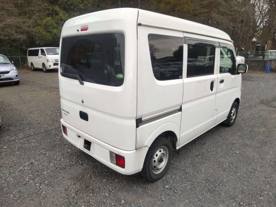MITSUBISHI MINICAB