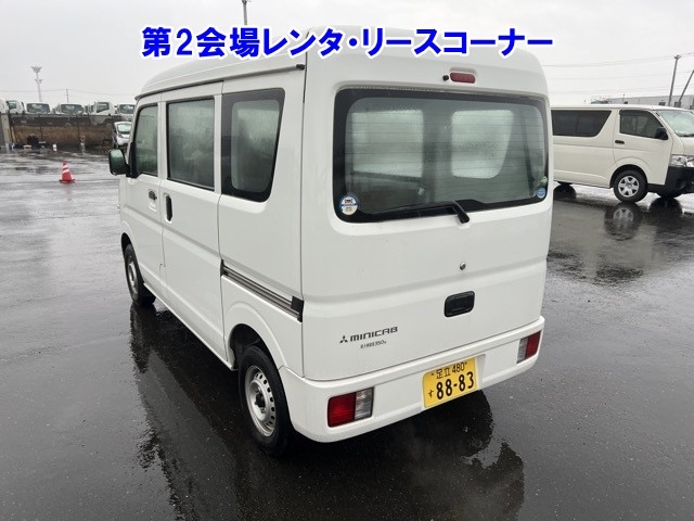 MITSUBISHI MINICAB