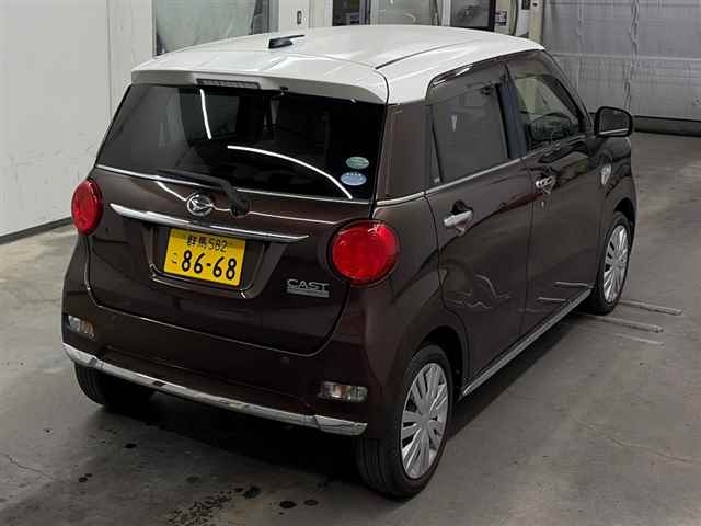 DAIHATSU CAST