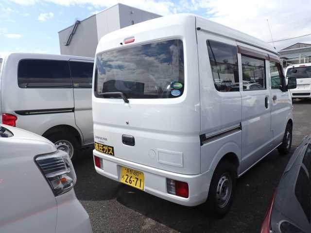 MITSUBISHI MINICAB